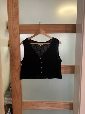 Size large Madewell crop top